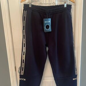 Men’s jogger sweatpants